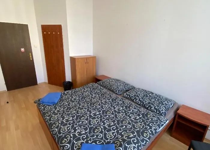 U Betty - Centrum Hotell 2*