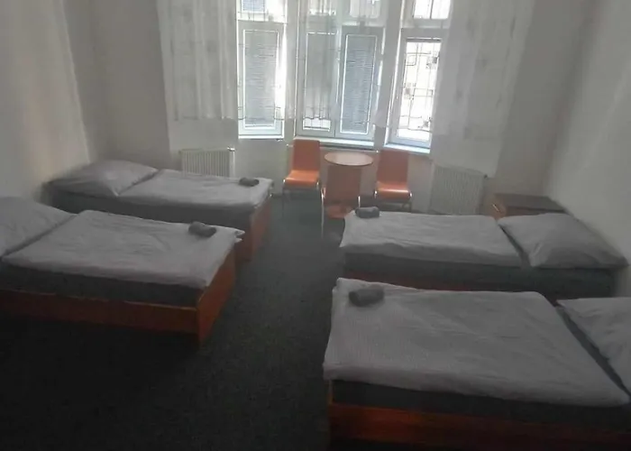 U Betty - Centrum Hotell 2*