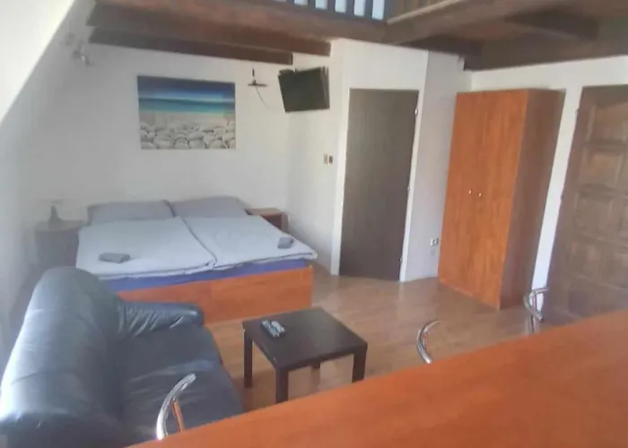 Hotell U Betty - Centrum