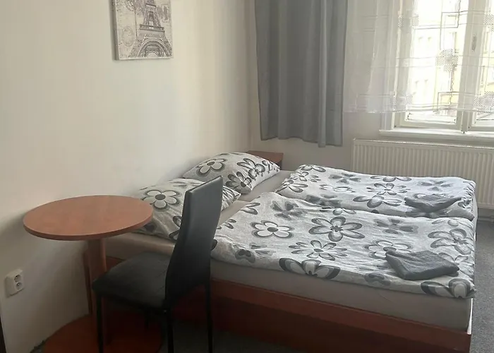 Hotell U Betty - Centrum